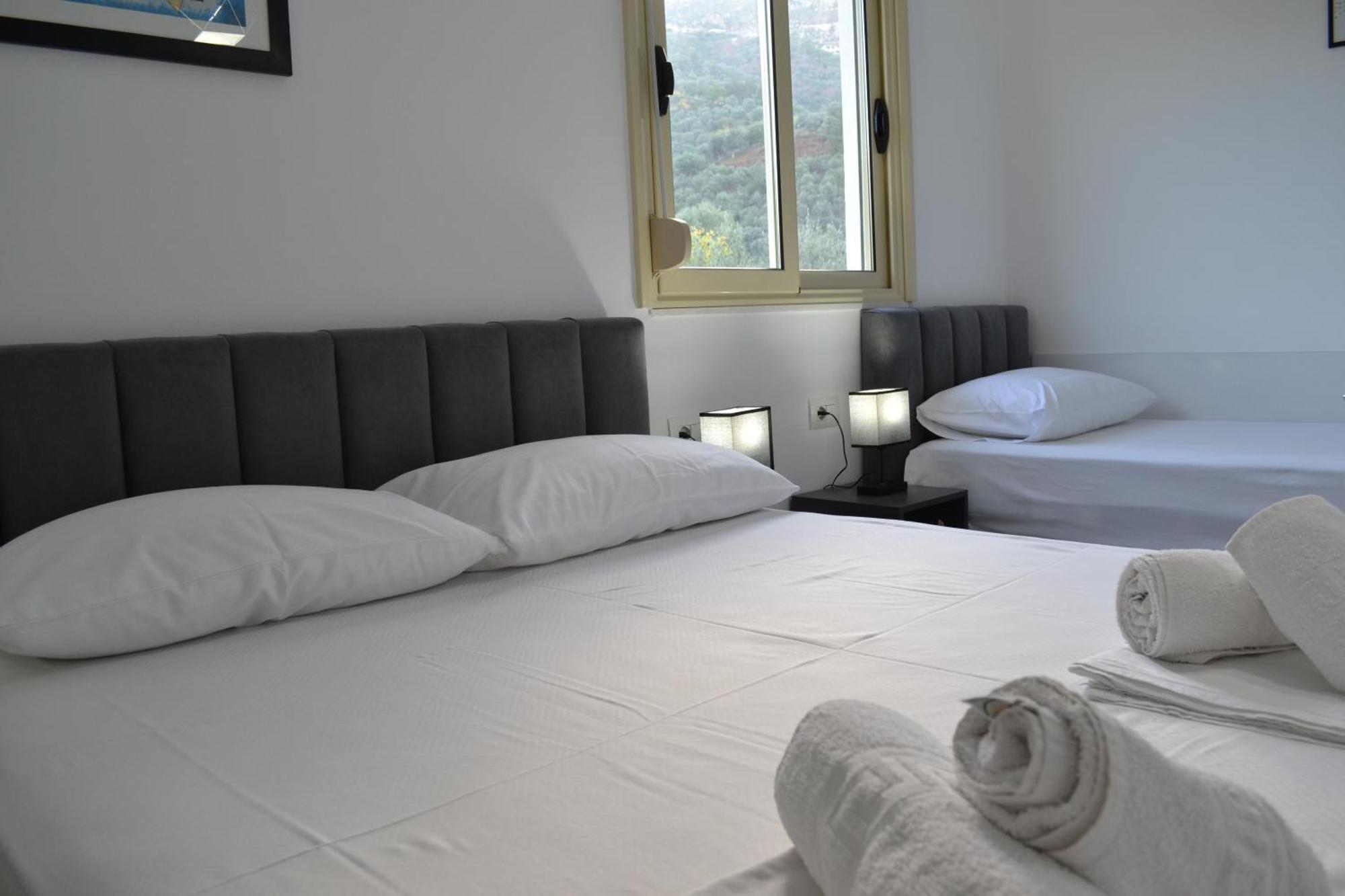 Seaview Gateway 2 Bedrooms Apartment & Garage Vlorë Exterior foto